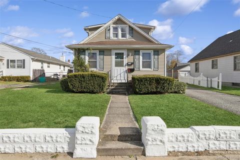 374-376 Marcy Avenue Riverhead NY 11901