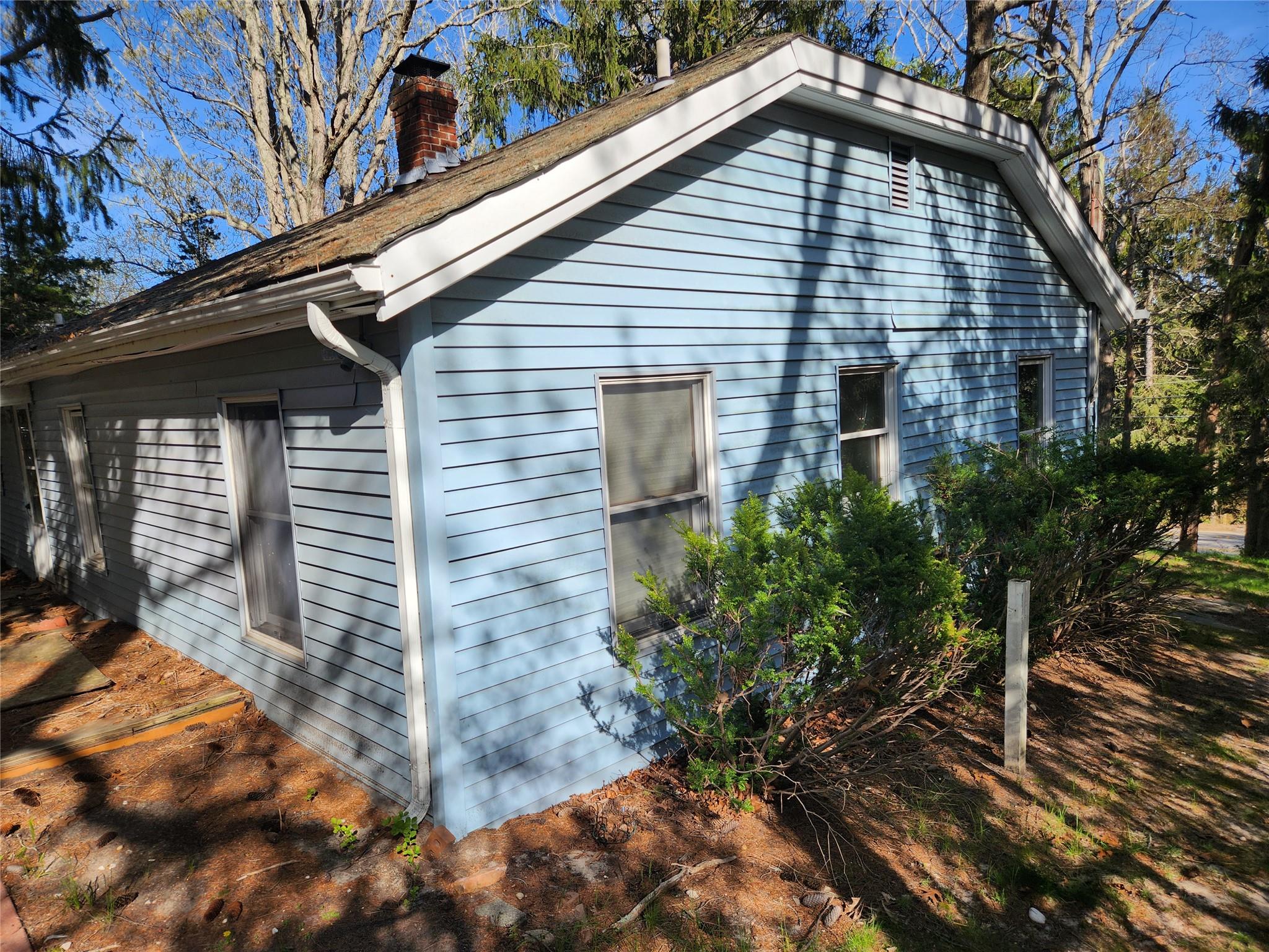 2288 River Road, Riverhead, New York image 2