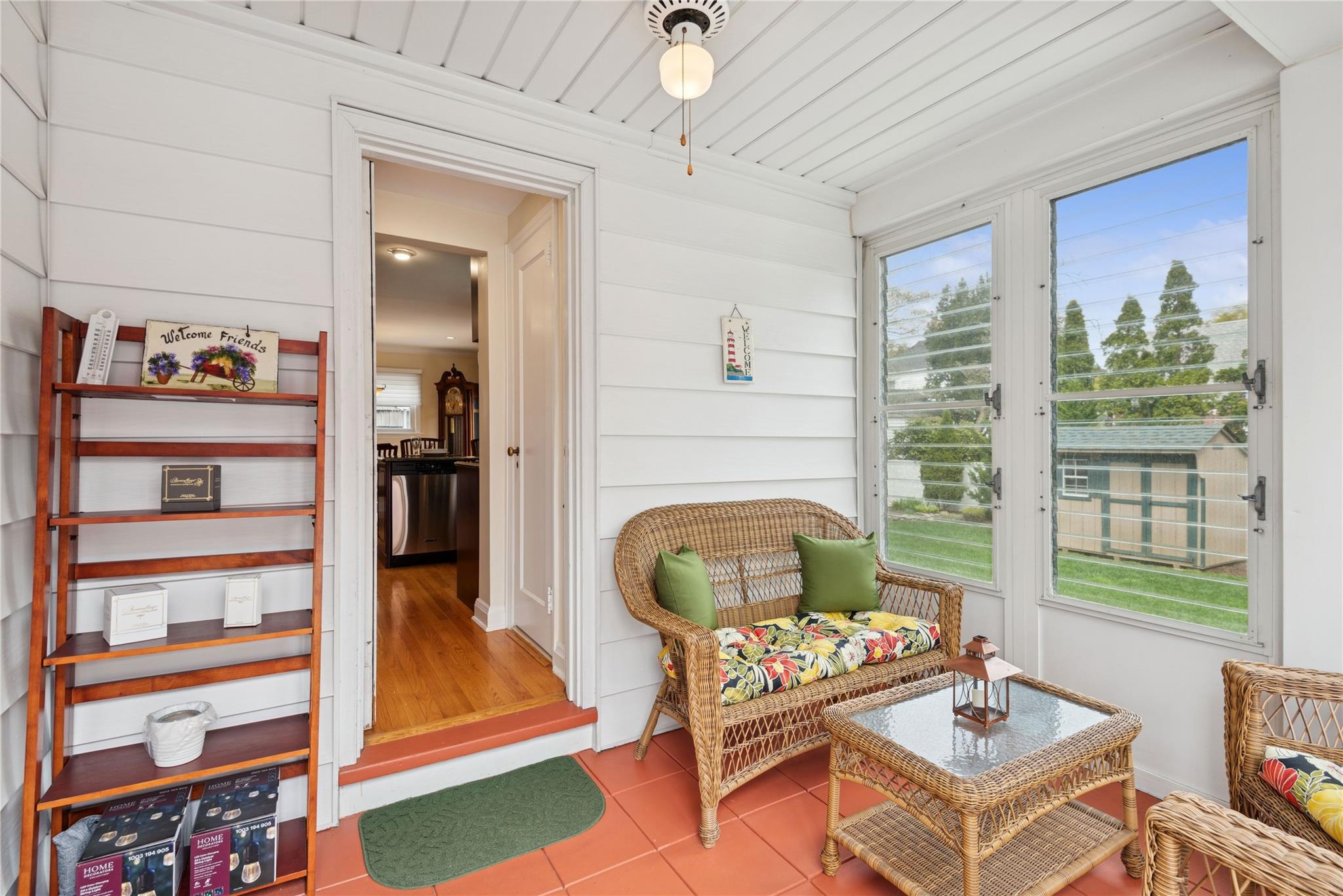 3 Alden Court, Malverne, New York image 13