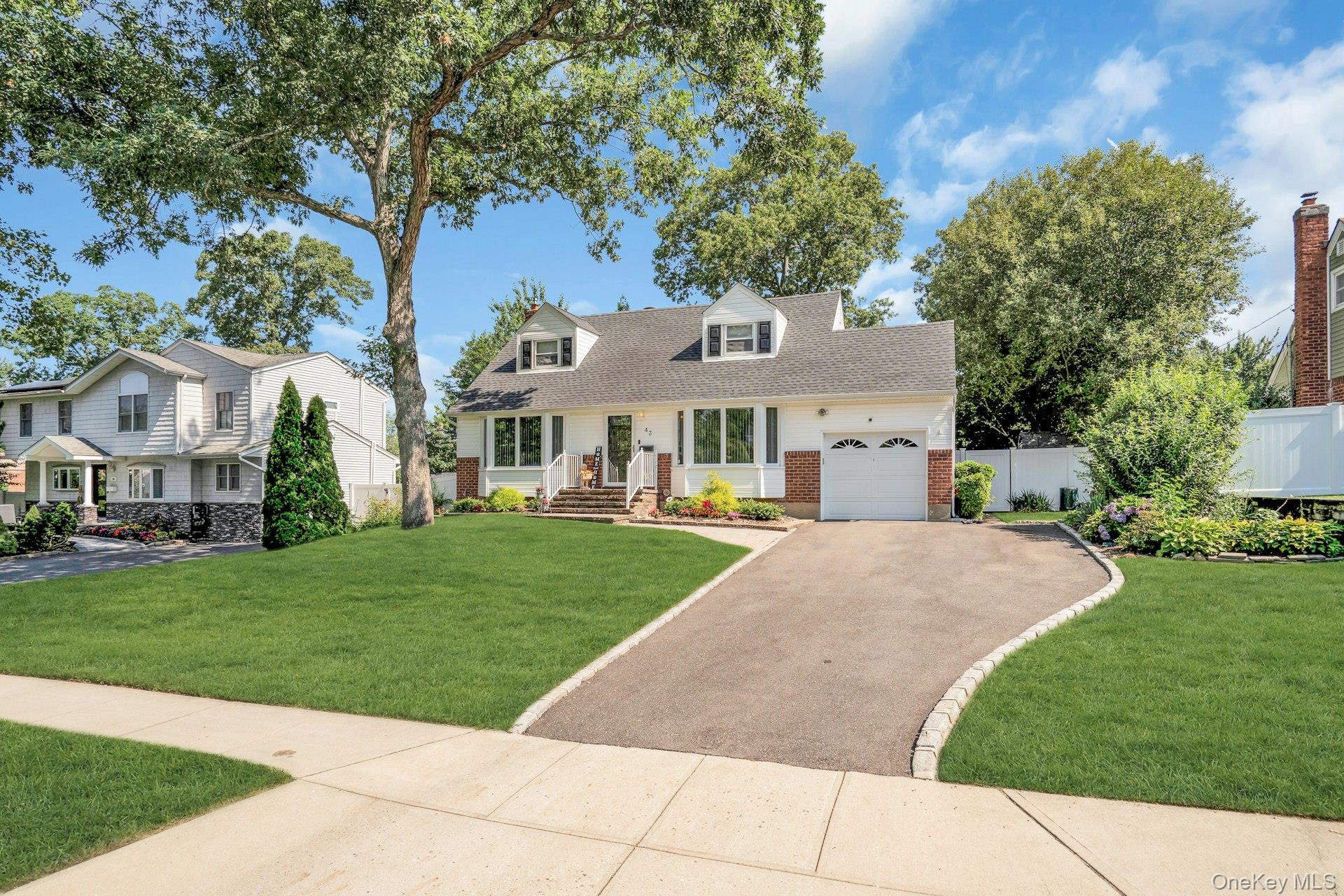 43 Genesee Drive