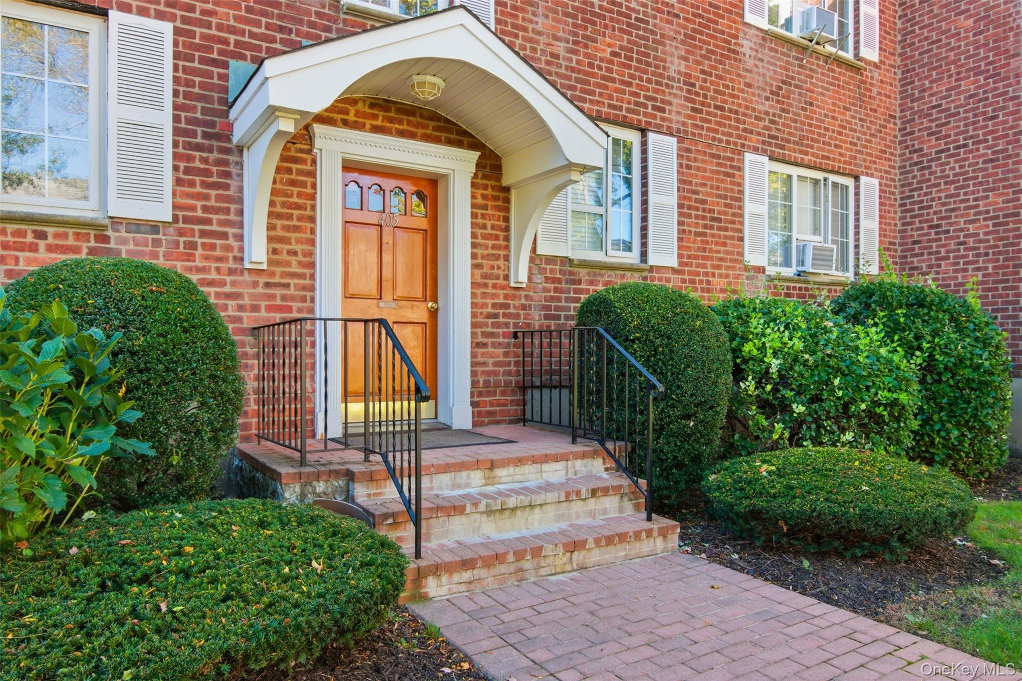 405 W Main Street 112B