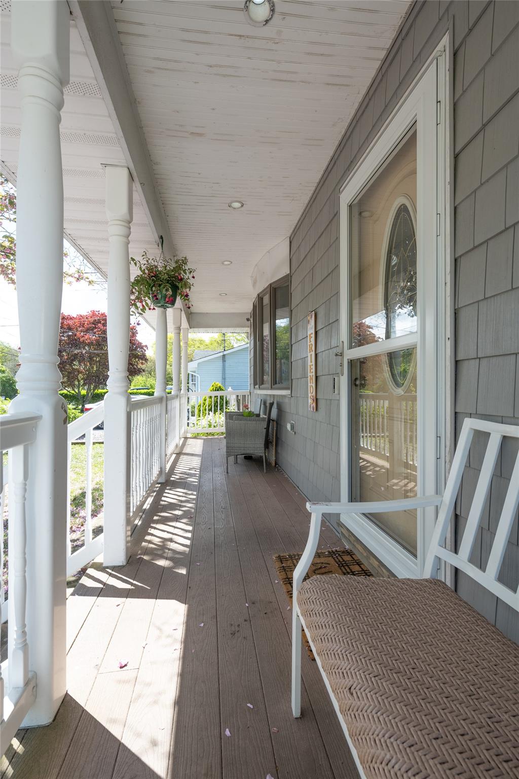 32 Robinwood Street, Mastic, New York image 3