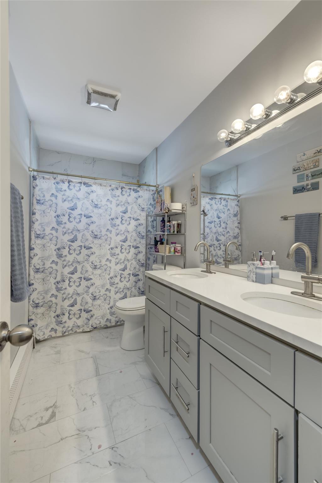 32 Robinwood Street, Mastic, New York image 17