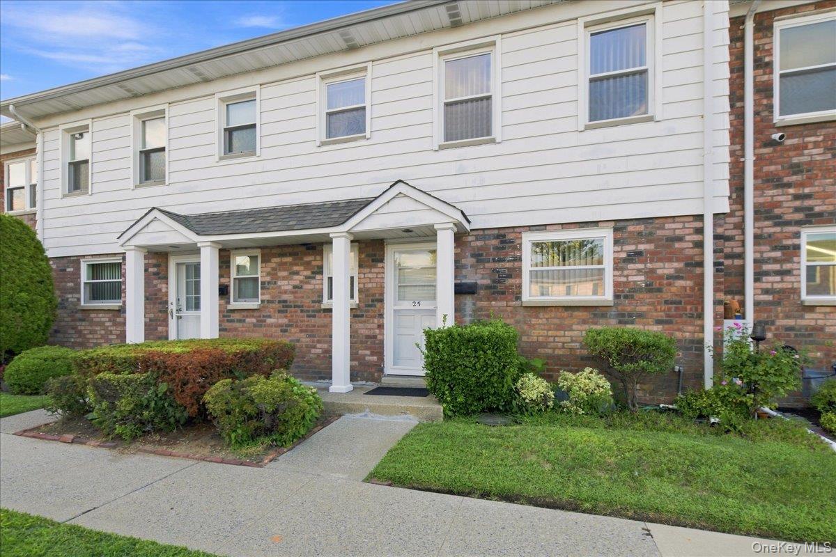 1030 Franklin Avenue 25 - Photo 2