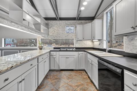 Tiny photo for 98 Mount Airy Road S, Croton-on-Hudson, NY 10520 (MLS # 951619)