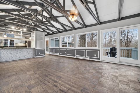 Tiny photo for 98 Mount Airy Road S, Croton-on-Hudson, NY 10520 (MLS # 951619)