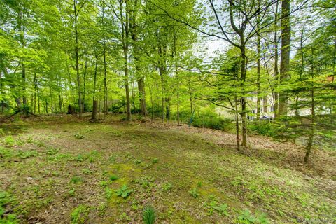 Tiny photo for 98 Mount Airy Road S, Croton-on-Hudson, NY 10520 (MLS # 951619)
