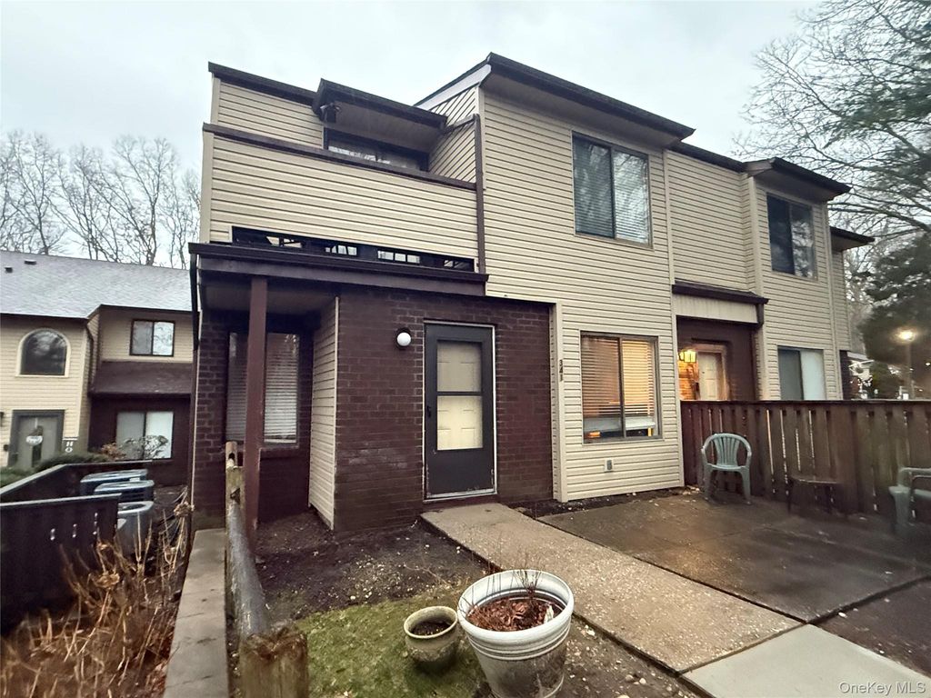 Photo of 341 Woodland Court, Coram, NY 11727 (MLS # 945289)