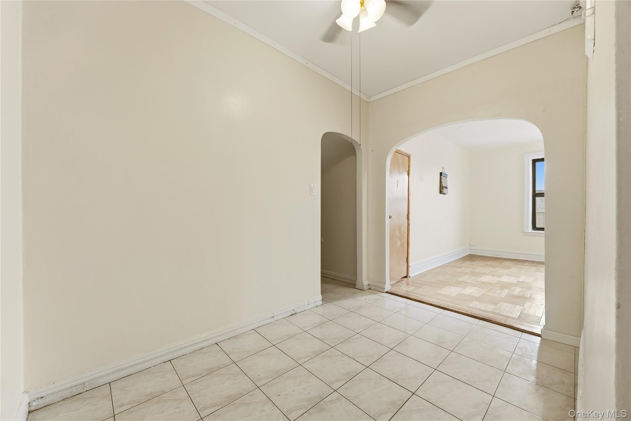 2922 Barnes Avenue 5L