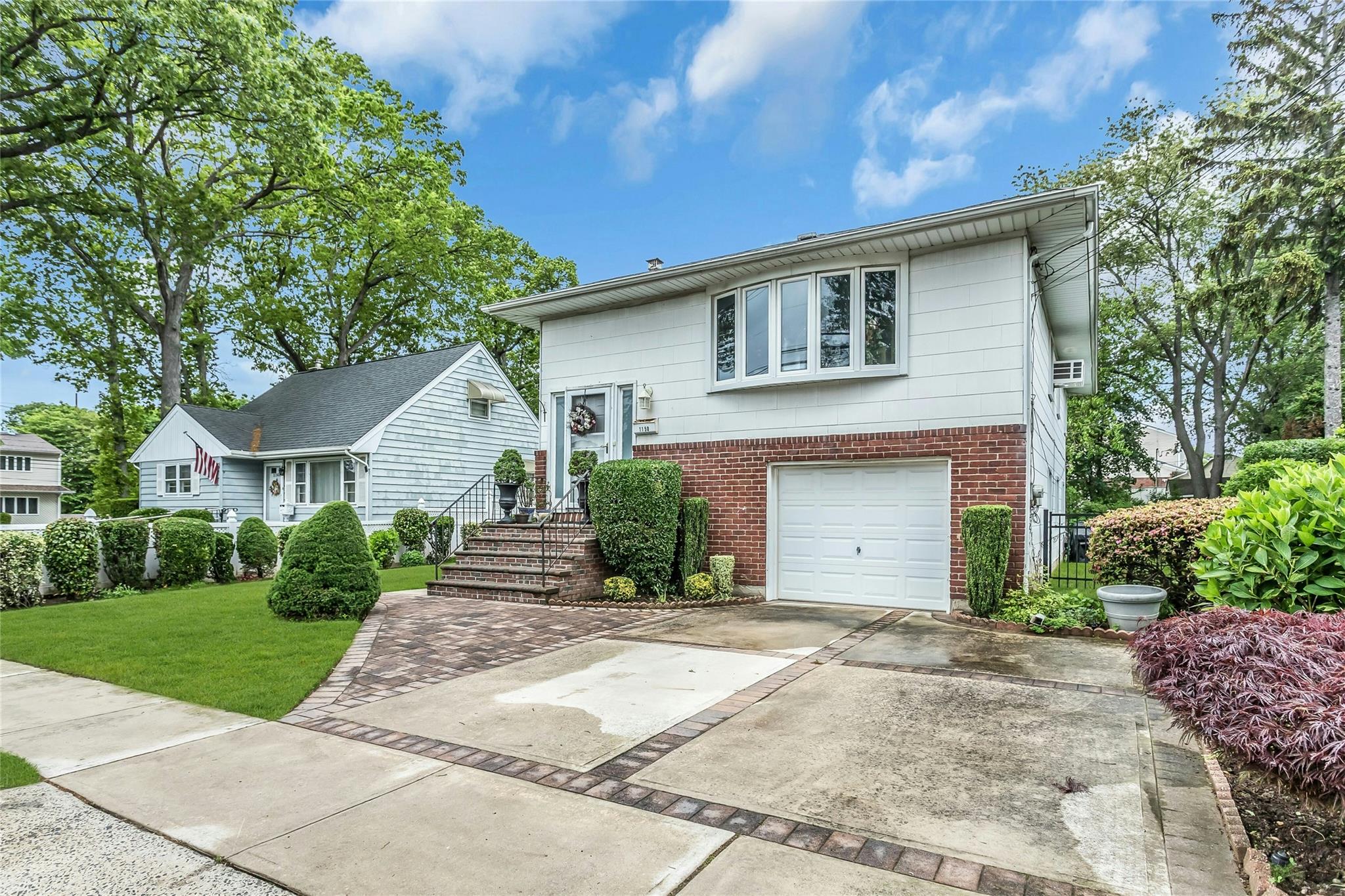 1150 Langdon Street, Franklin Square, New York image 2