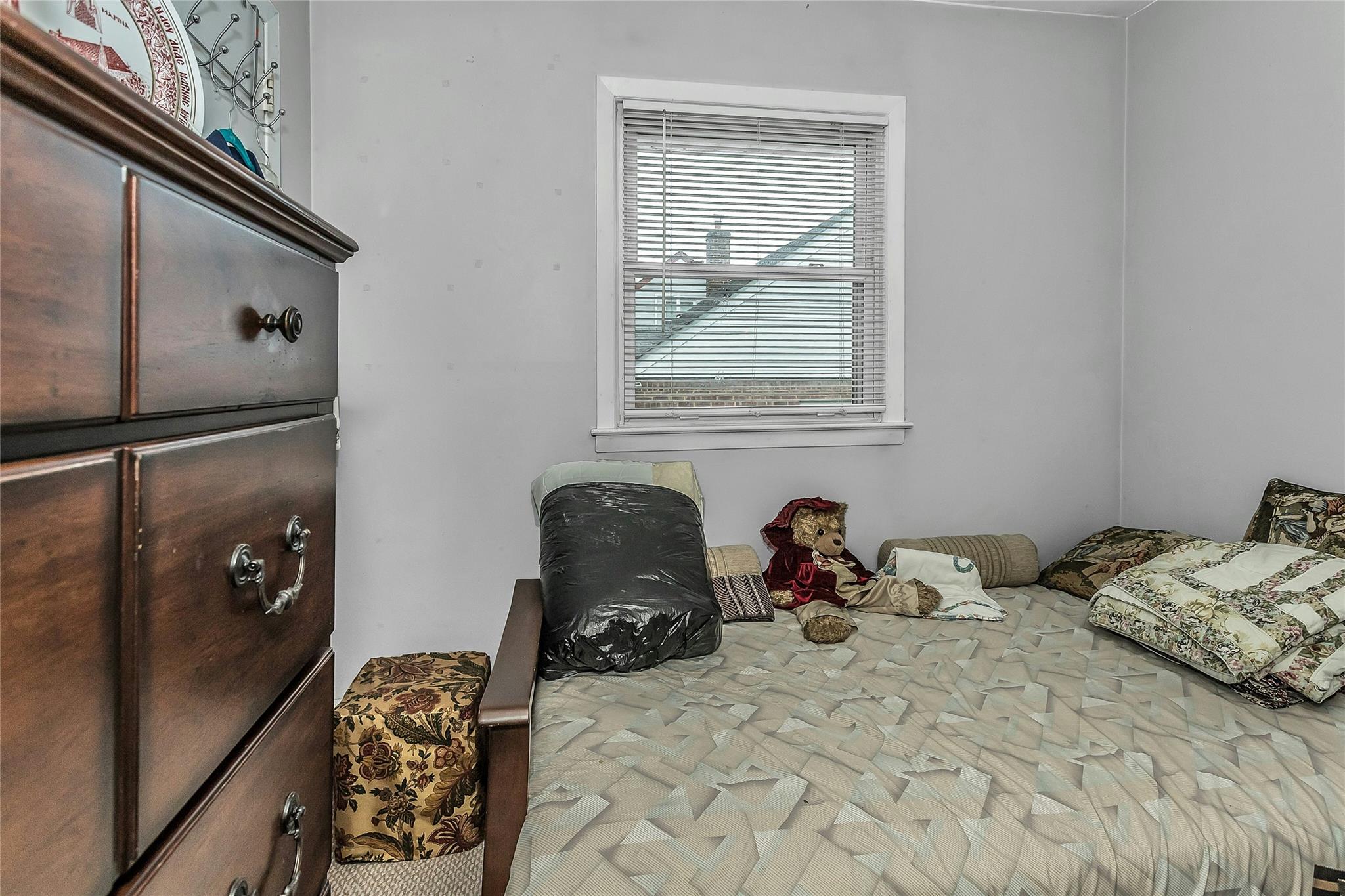 1150 Langdon Street, Franklin Square, New York image 13