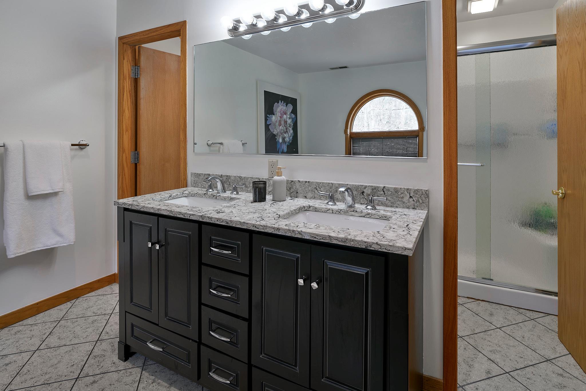 16 Winston Drive, Rhinebeck, New York image 22