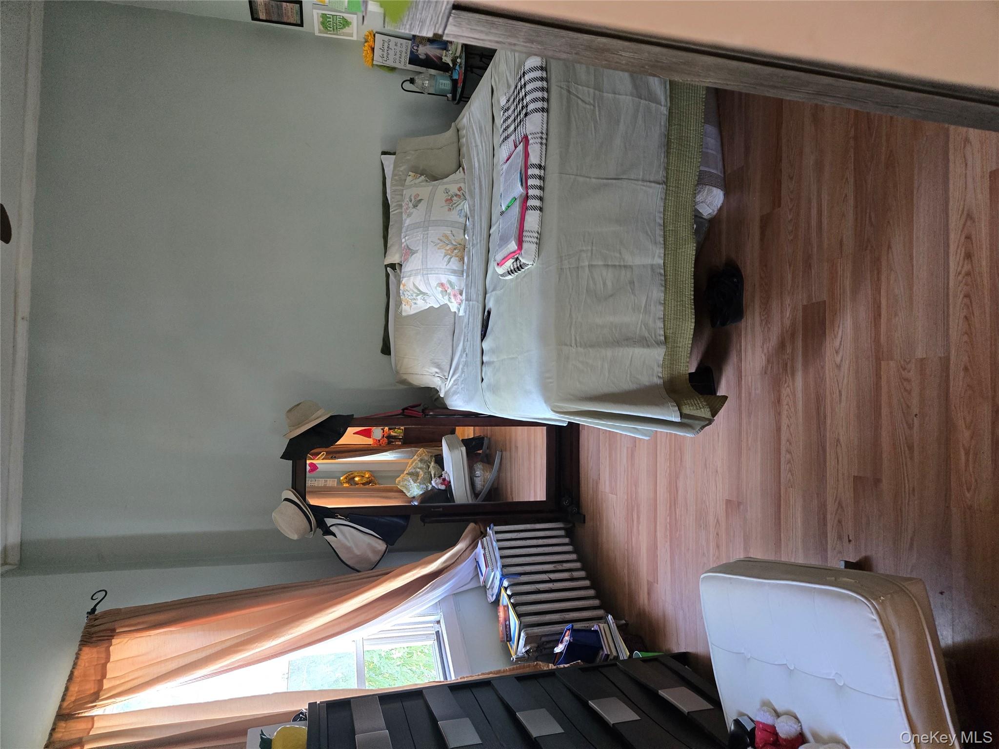 2348 Turnbull Avenue