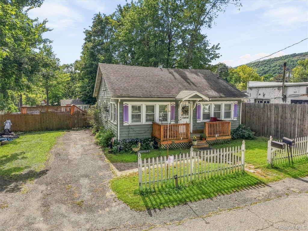 Photo of 15 Elm Street, Greenwood Lake, NY 10925 (MLS # 1052521)