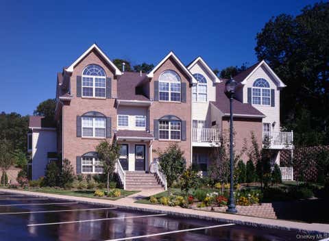 Apartment For Rent - 54 Pinnacle Drive #54<br/> Port Jefferson, NY 11777