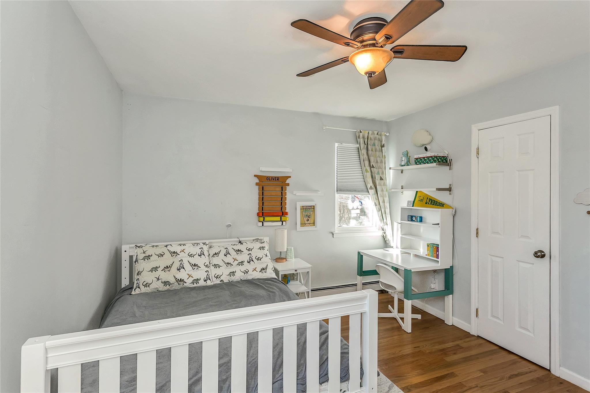 33 Randall Avenue, Lynbrook, New York image 18
