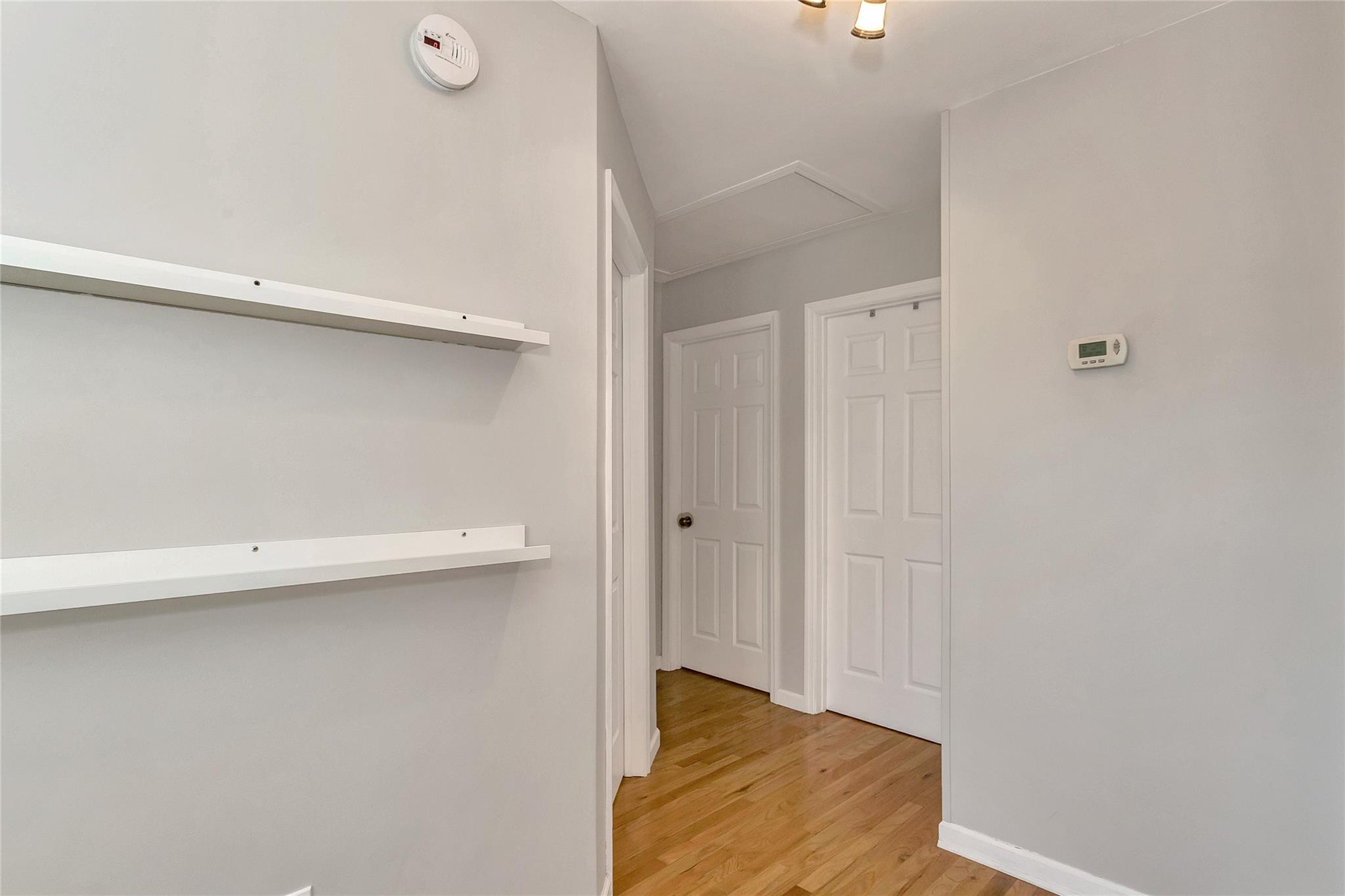33 Randall Avenue, Lynbrook, New York image 14
