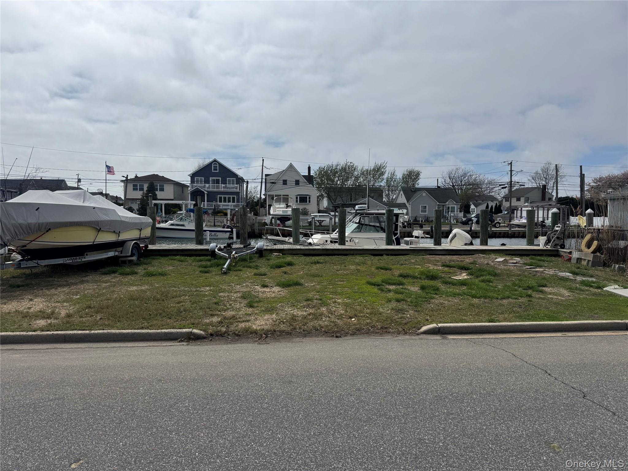 253 E Riviera Drive