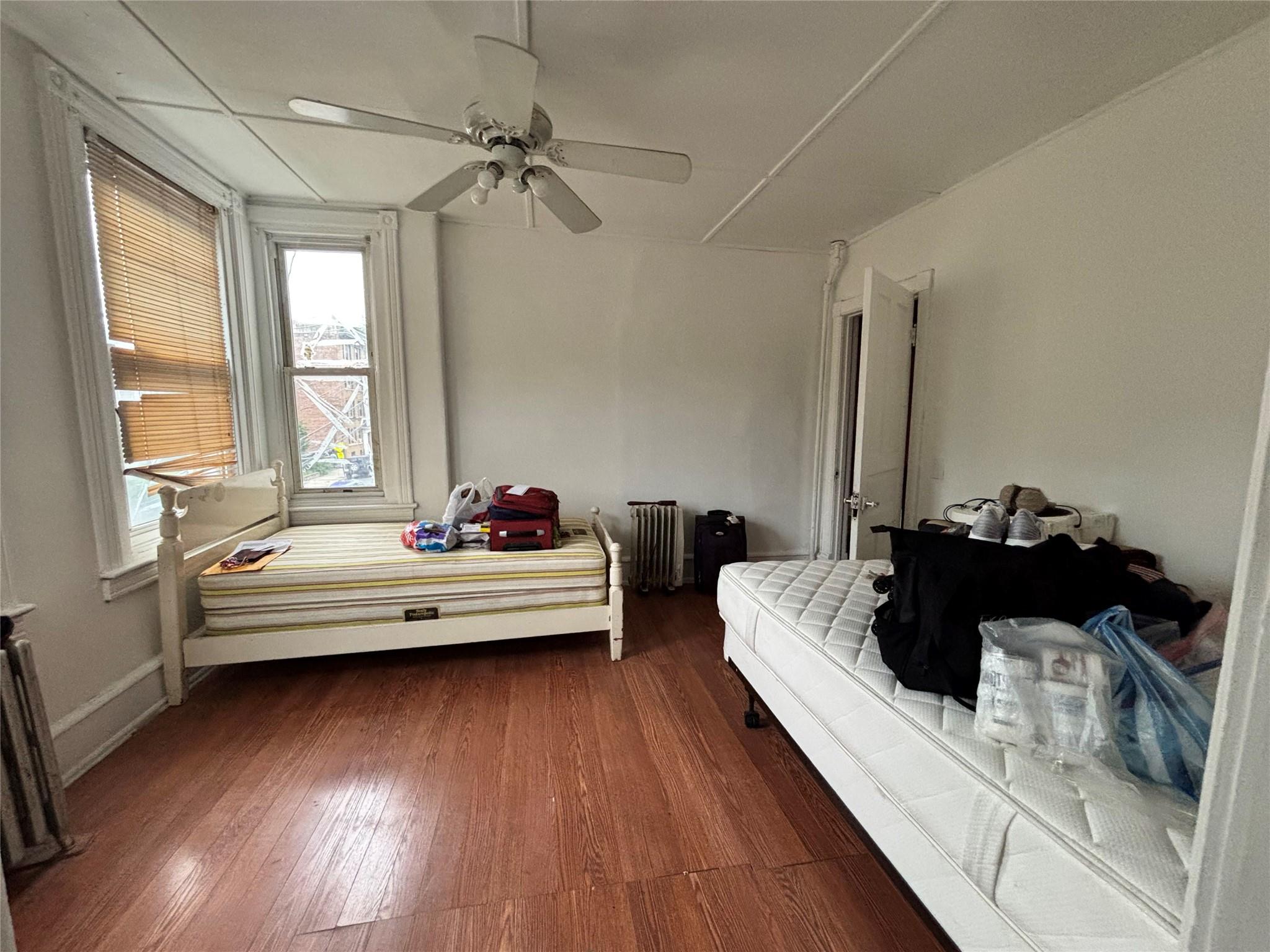 556 Van Cortlandt Park Avenue, Yonkers, New York image 6