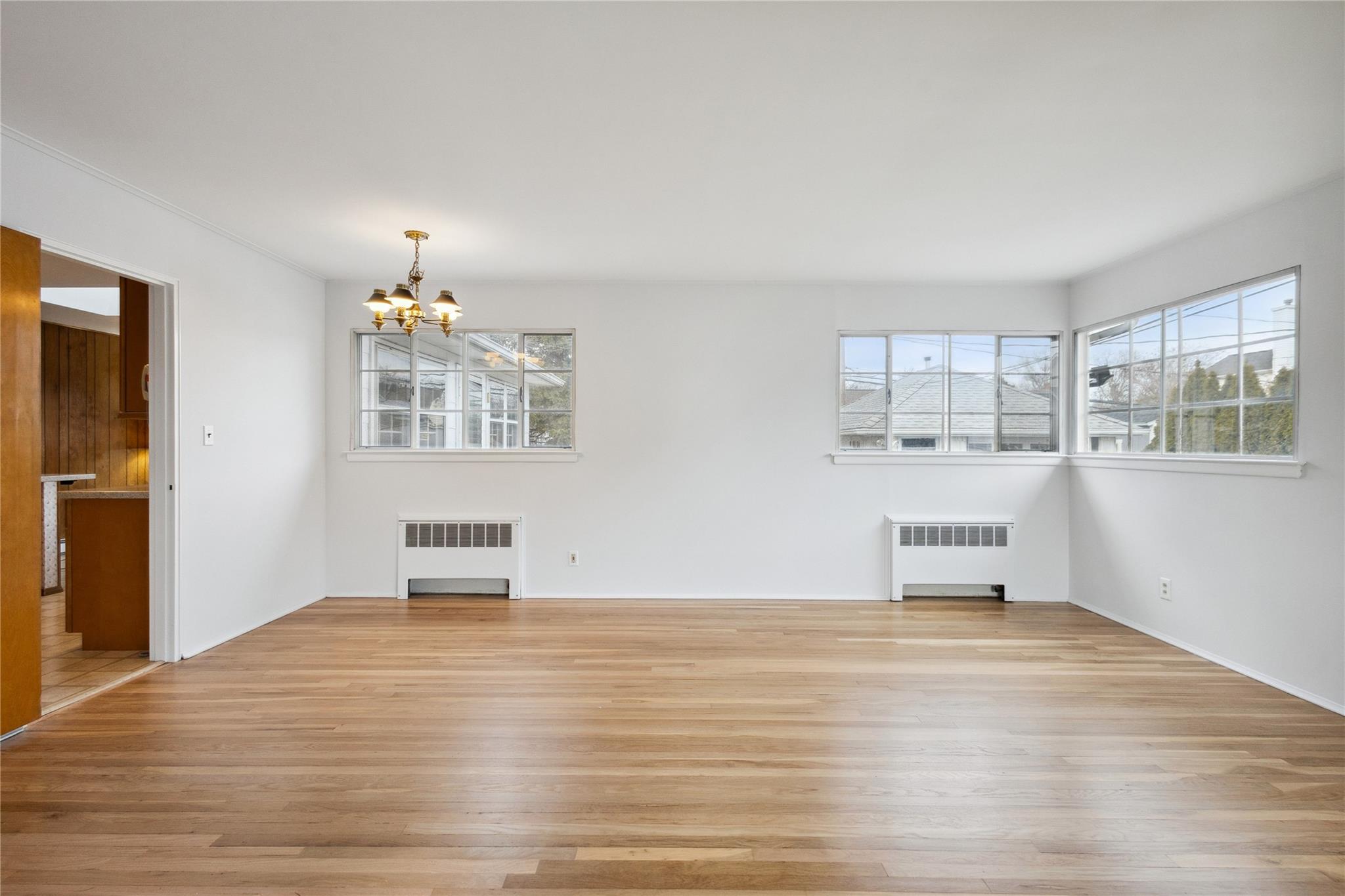 14 London Road, Syosset, Florida image 7