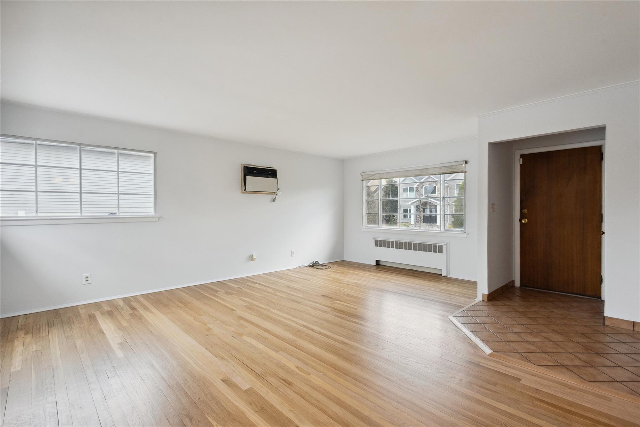 14 London Road, Syosset, Florida image 6