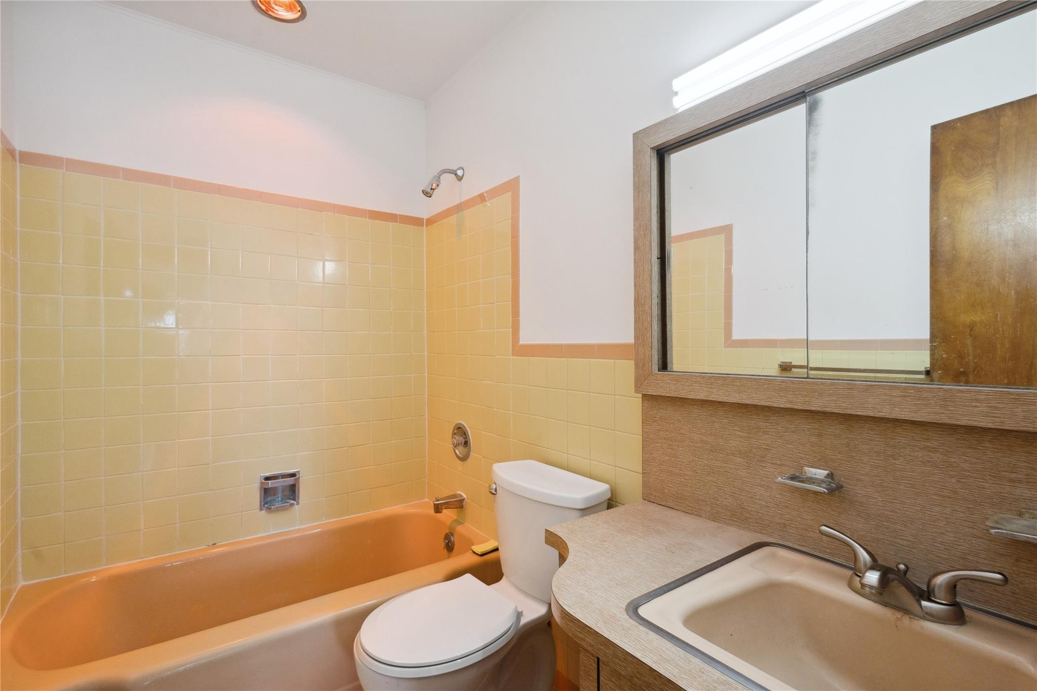 14 London Road, Syosset, Florida image 20