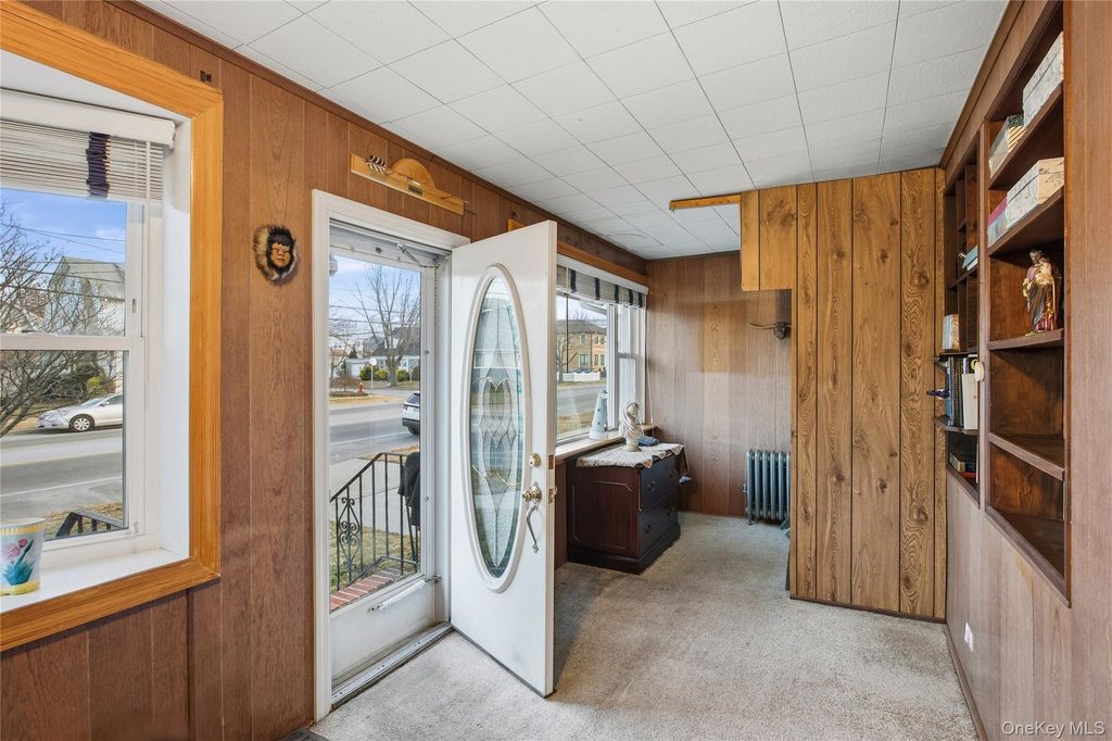 Photo of 152 Rockaway Parkway, Valley Stream, NY 11580 (MLS # 952347)