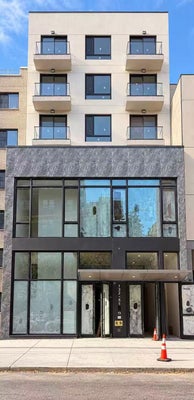 ADDRESS PRIVATE, FLUSHING, NY  - Image 05caa4441ea4c4b2d4cf0ea21c083877/644495336