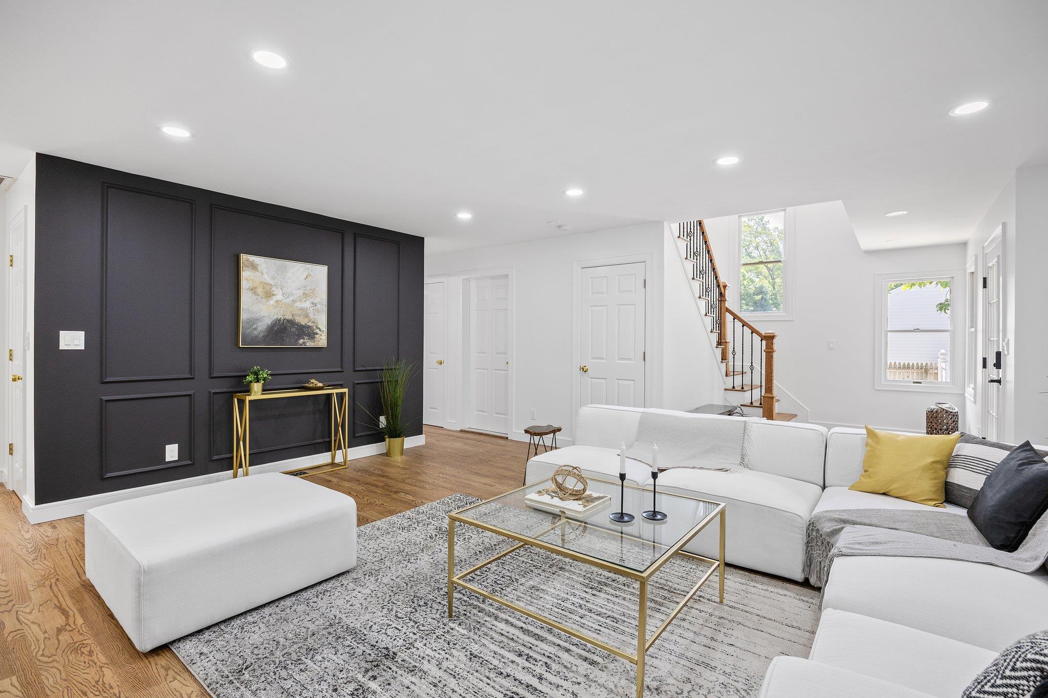 242 Lawrence Road, Kings Park, New York image 8