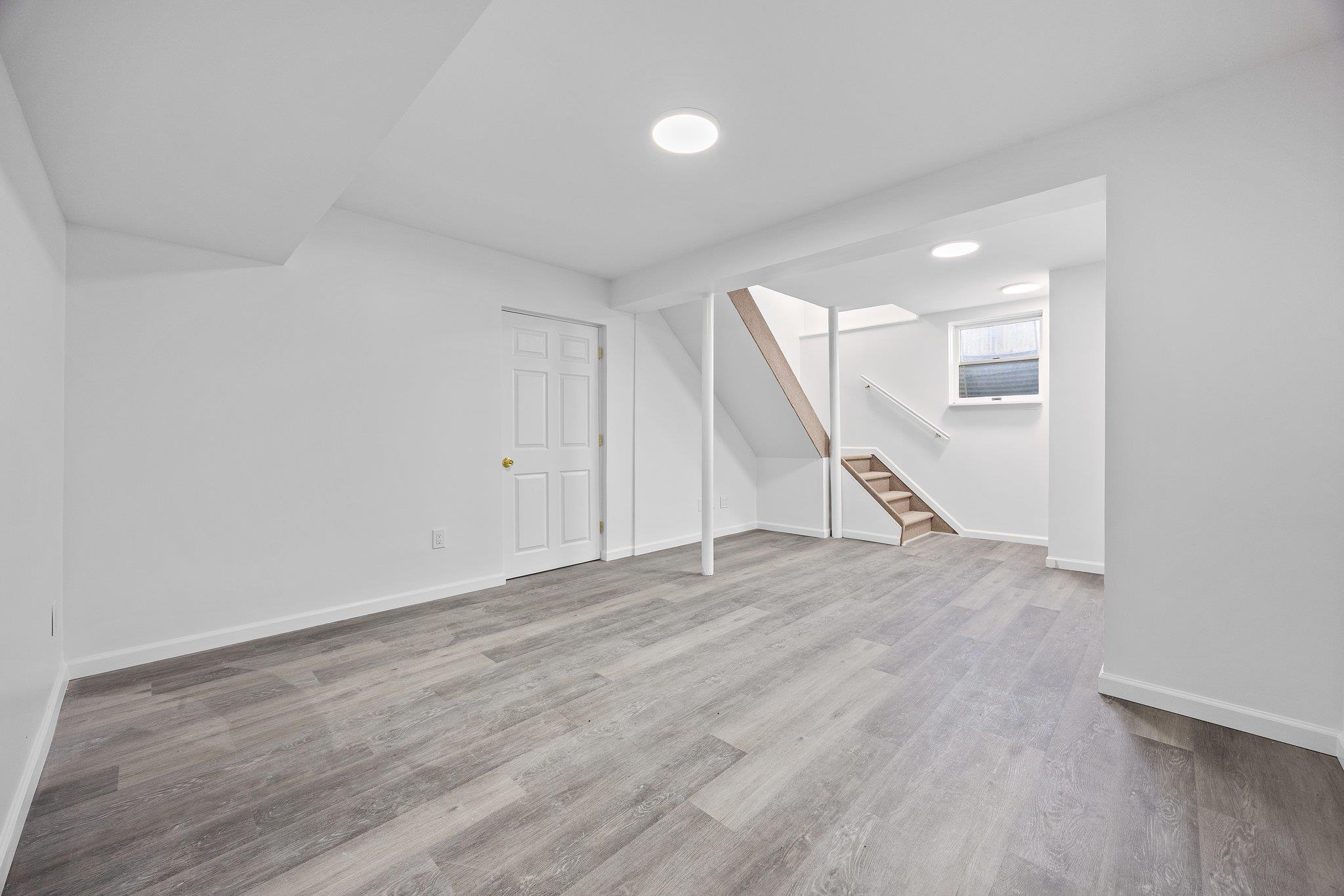 242 Lawrence Road, Kings Park, New York image 28