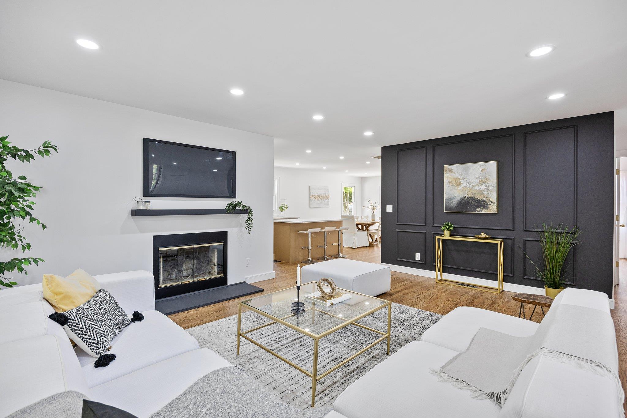 242 Lawrence Road, Kings Park, New York image 6