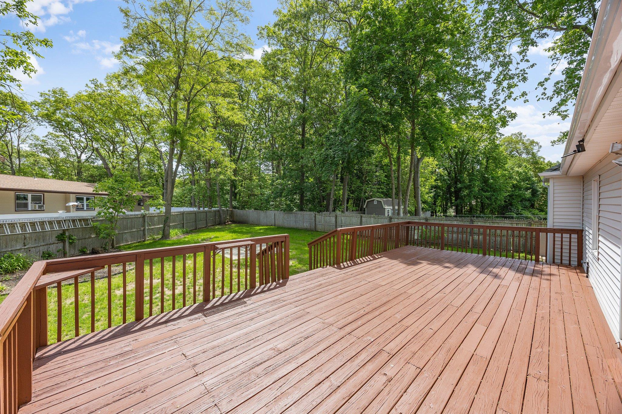 242 Lawrence Road, Kings Park, New York image 36