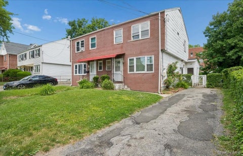 Homes For Sale - 61 N Fulton Avenue<br/> Mount Vernon, NY 10550