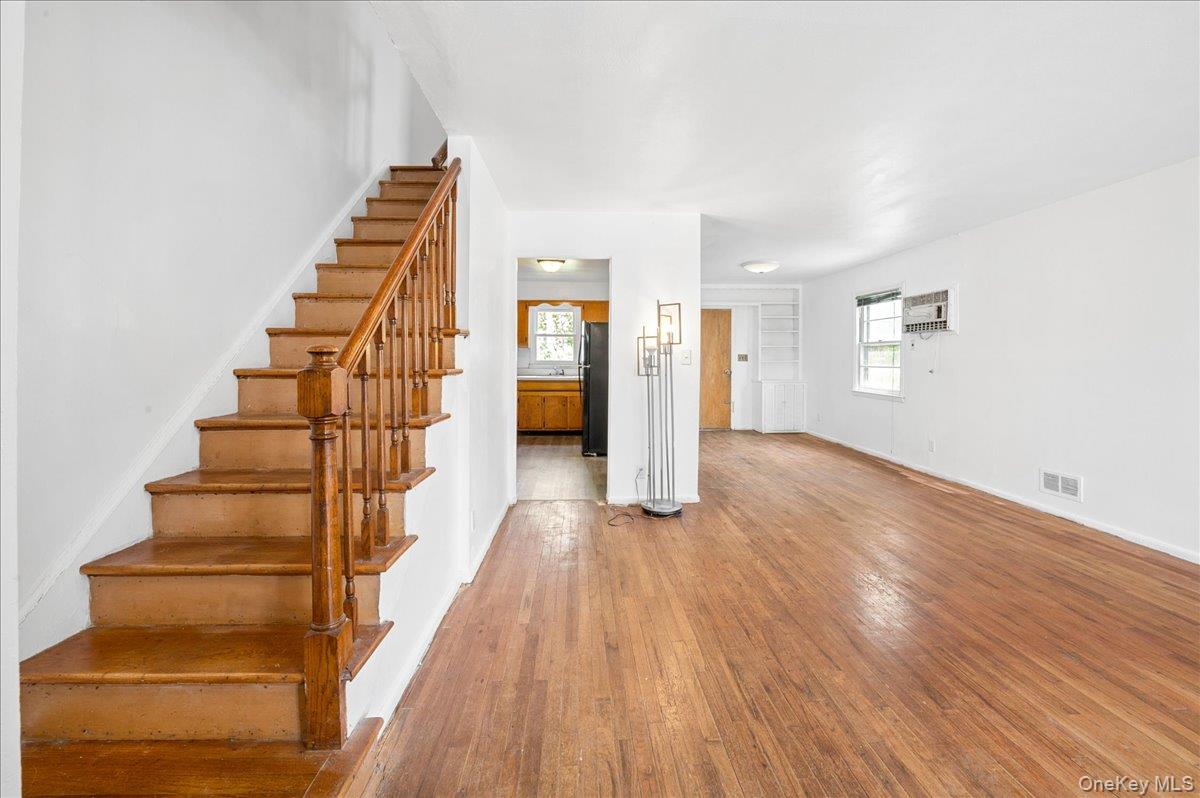 61 N Fulton Avenue