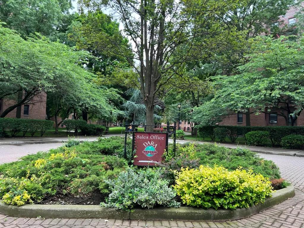 150-29 72nd Rd Rd #APT 4F, Flushing, New York image 23