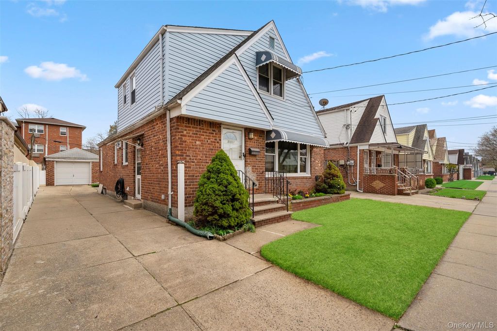 Photo of 8807 Sabre Street, Bellerose Manor, NY 11427 (MLS # 986151)