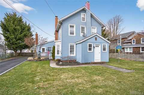 46 Monell Avenue Islip NY 11751