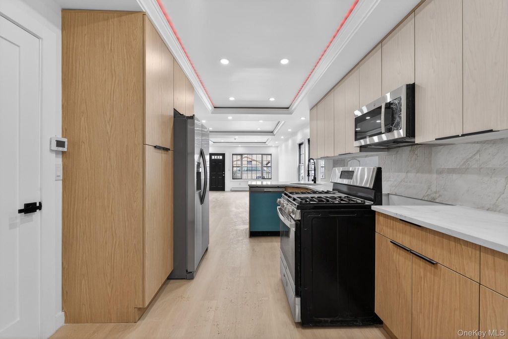 Photo of 11420 149th Street, Jamaica, NY 11436 (MLS # 959651)