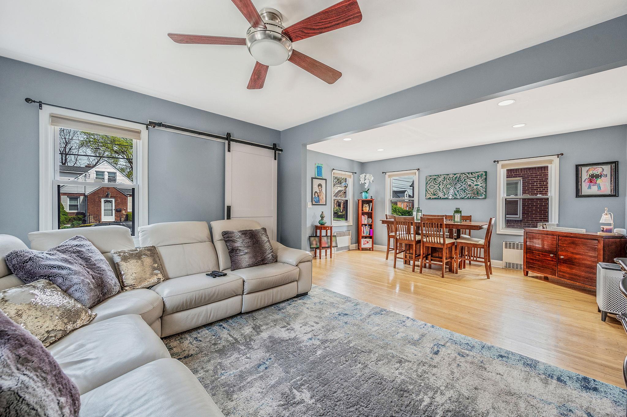 206 Ridge Avenue, Valley Stream, New York image 7