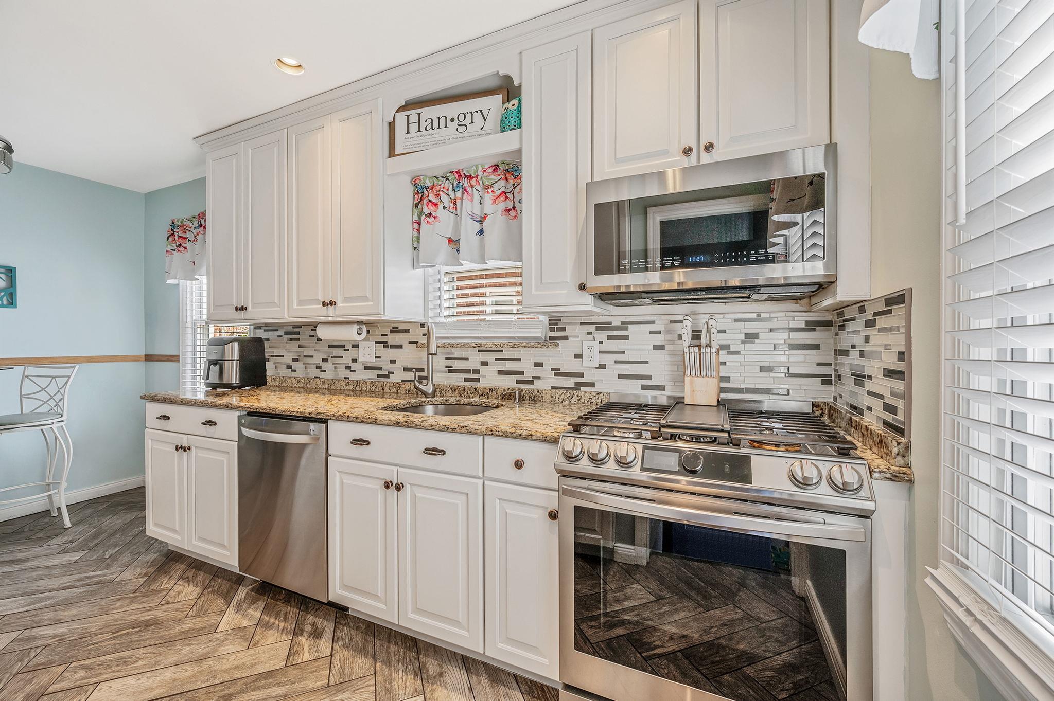 206 Ridge Avenue, Valley Stream, New York image 10
