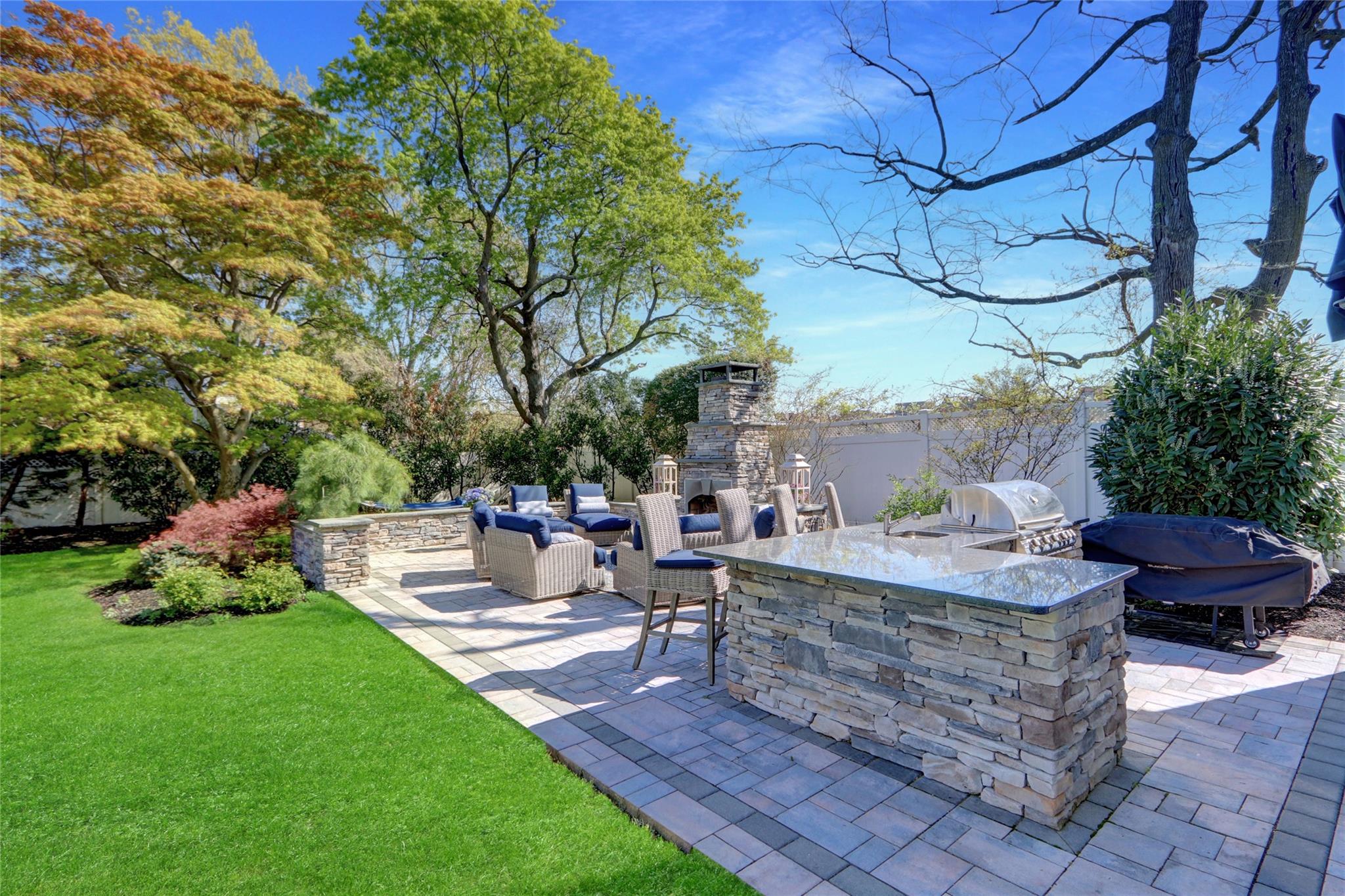 20 Irving Place, Rockville Centre, New York image 6