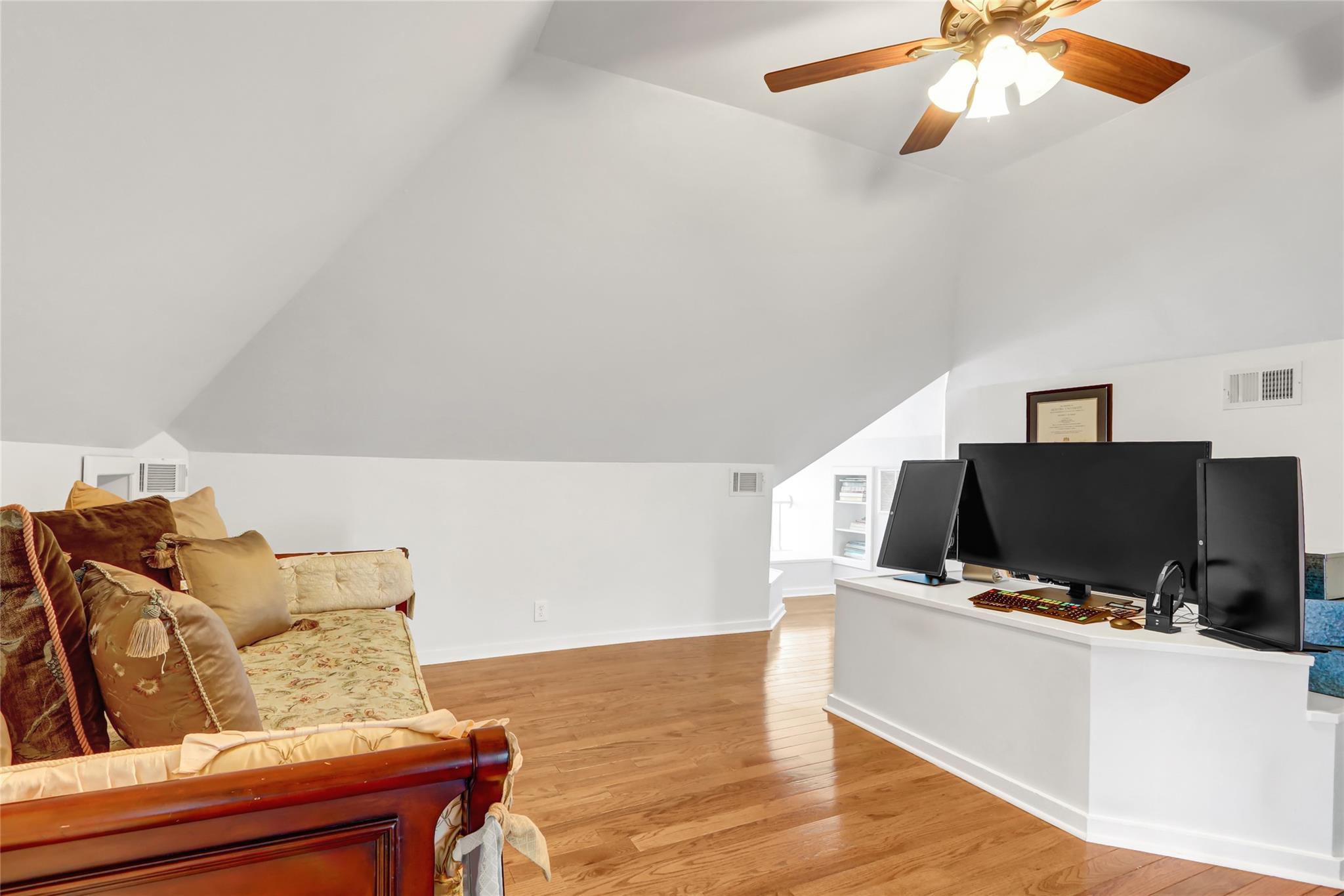 20 Irving Place, Rockville Centre, New York image 34