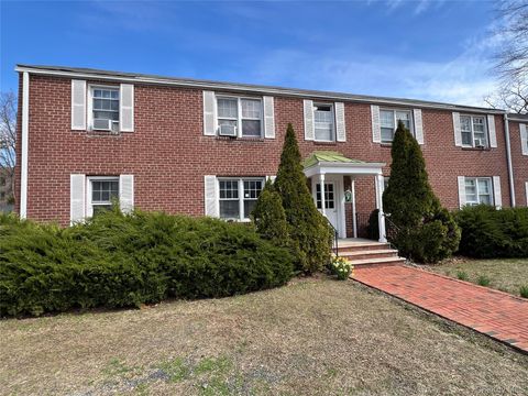Homes For Sale - 101 Carpenter Avenue #1B<br/> Mount Kisco, NY 10549