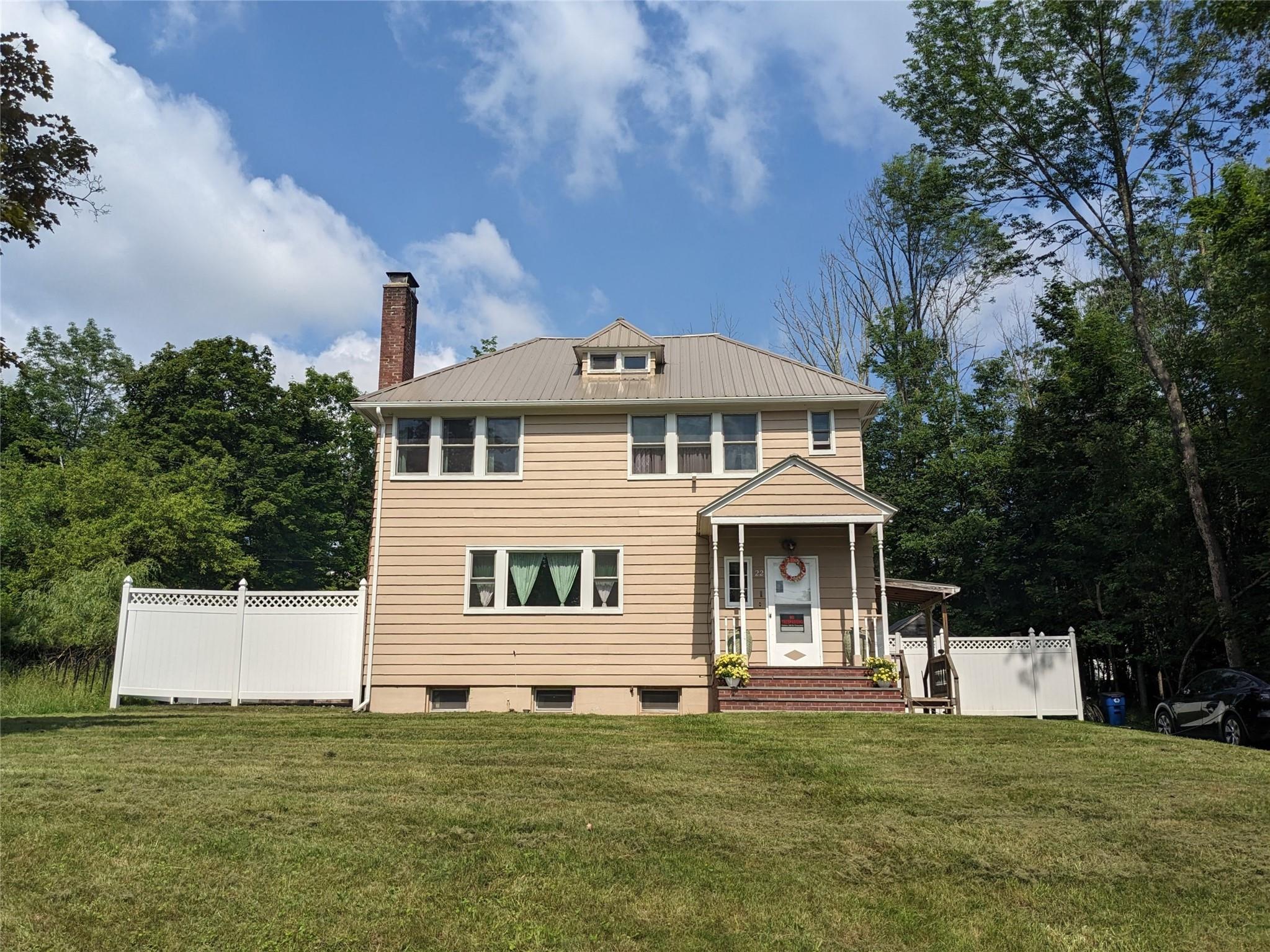 22 Marion Avenue