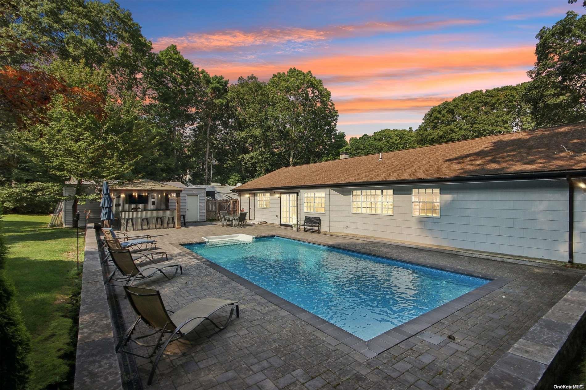 32 Florence Drive, Manorville, New York image 23