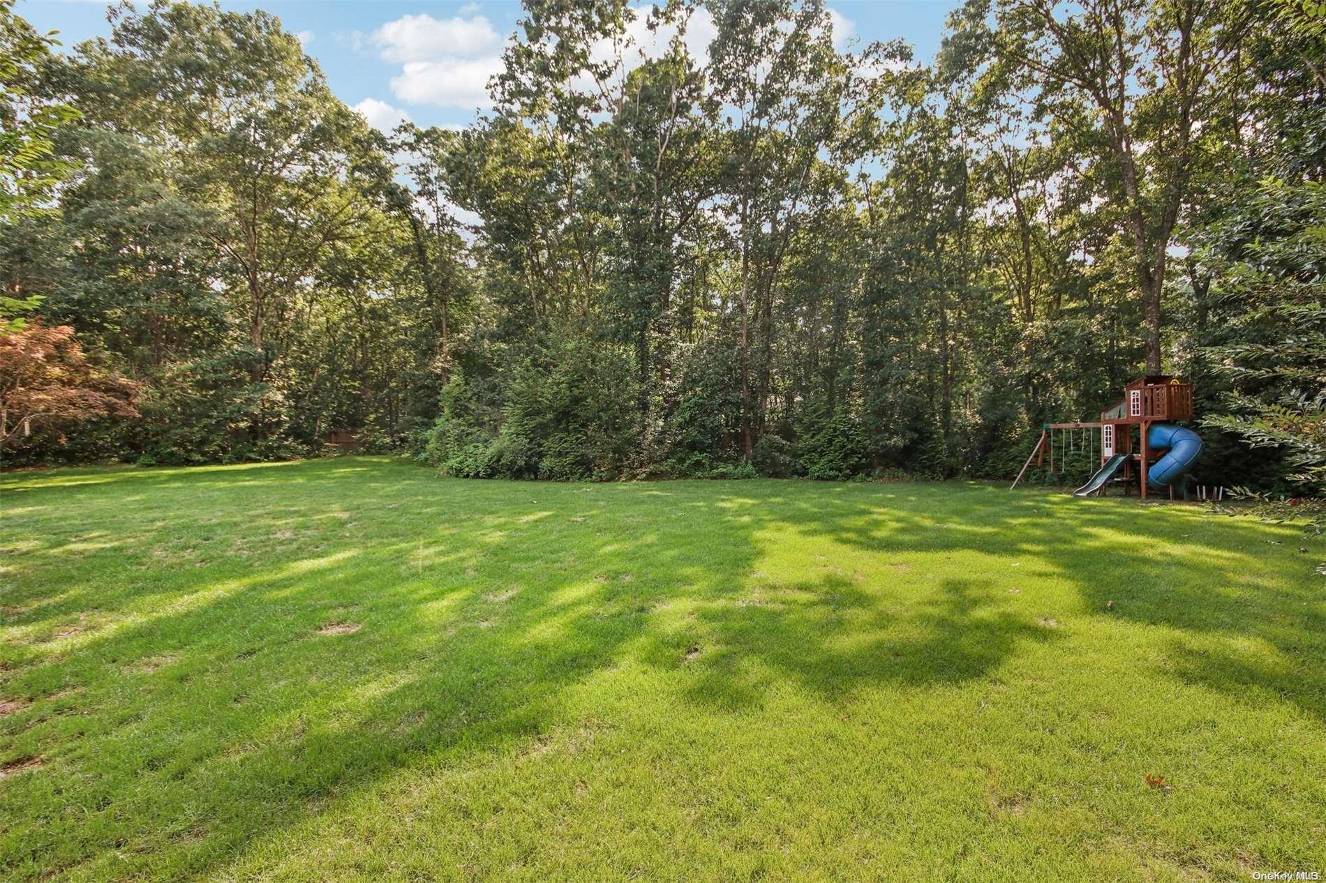 32 Florence Drive, Manorville, New York image 22