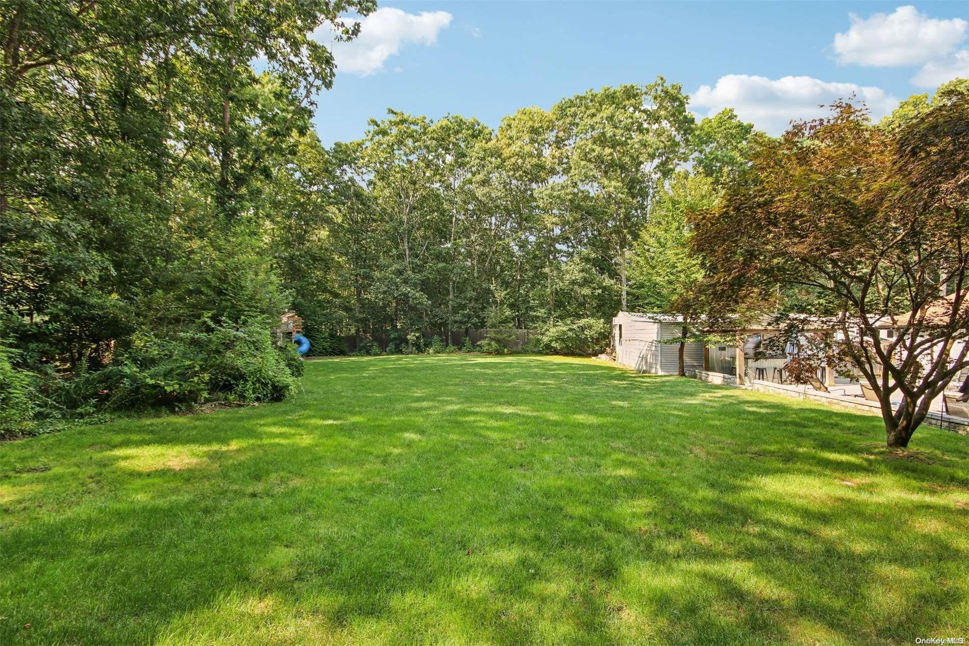 32 Florence Drive, Manorville, New York image 21