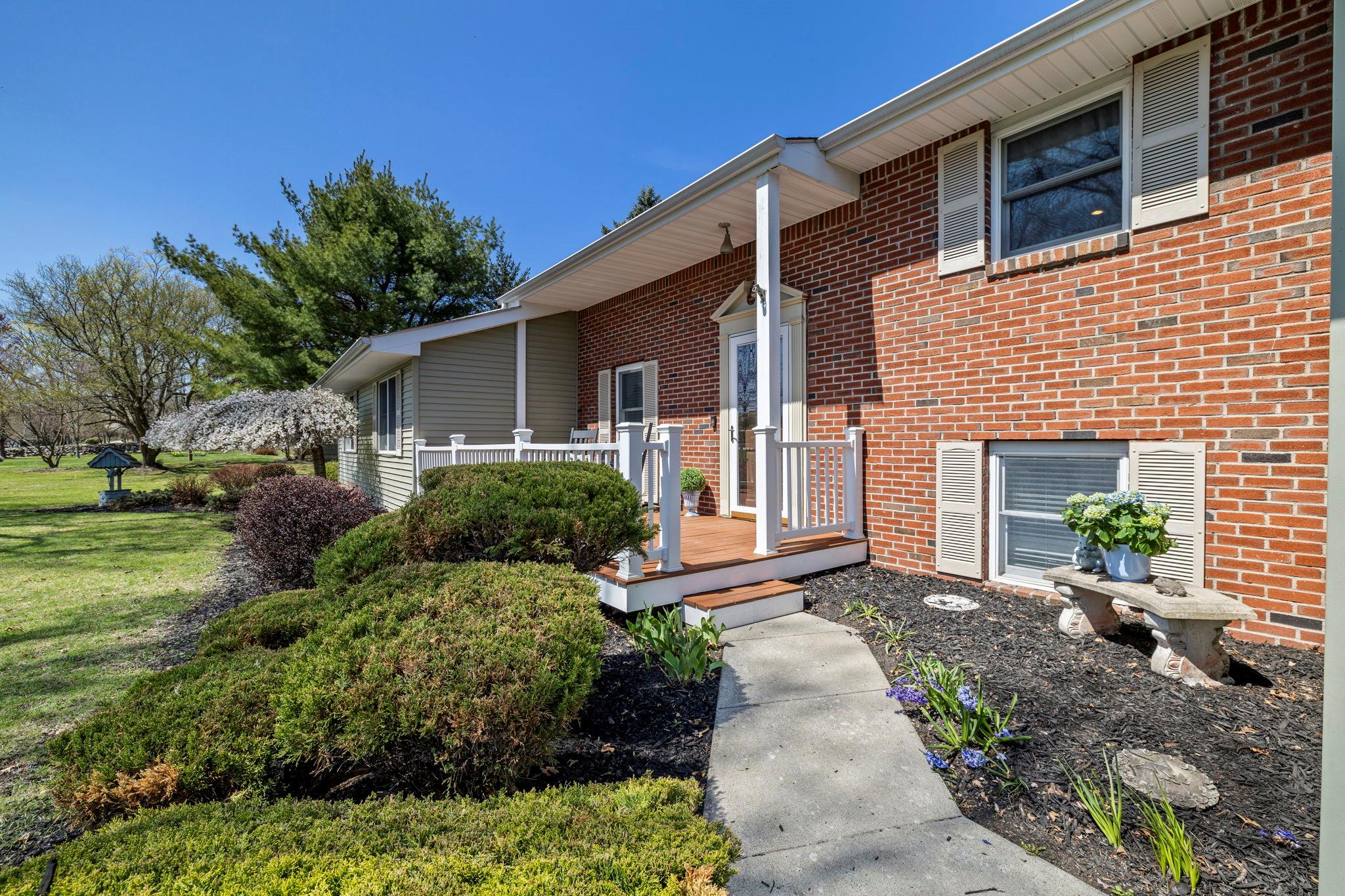 779 Ridgebury Road, Slate Hill, New York image 2