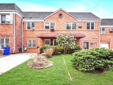 16108 Booth Memorial Avenue Flushing NY 11365