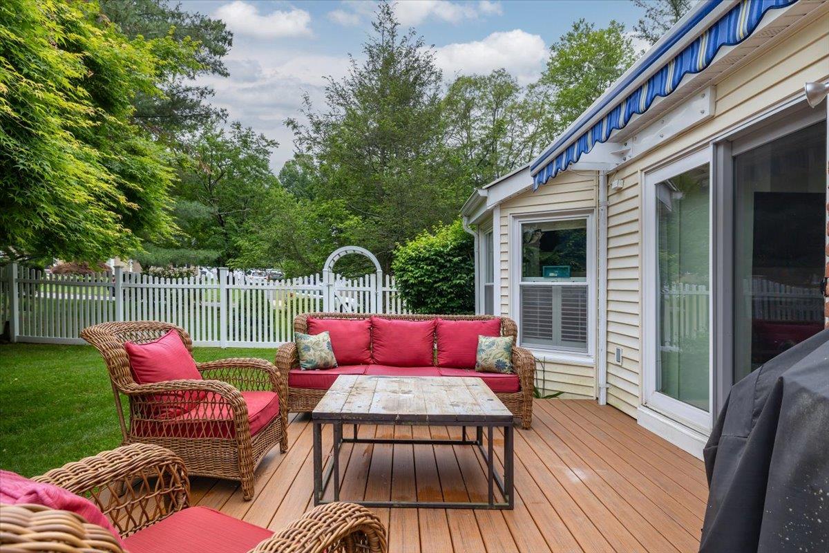 1 Ledgewood Circle, East Setauket, New York image 9